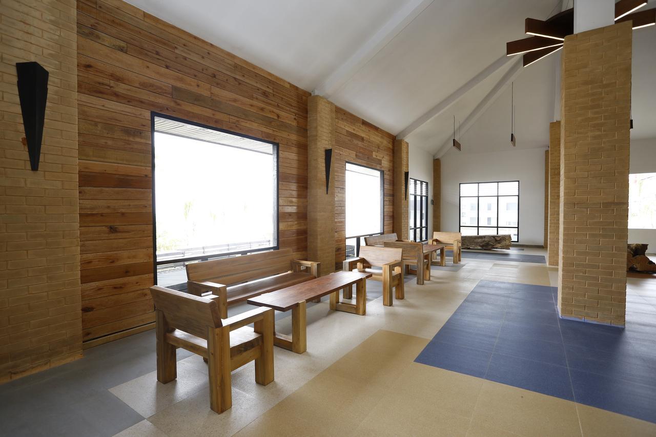 Kahyangan Resort シンカワン エクステリア 写真