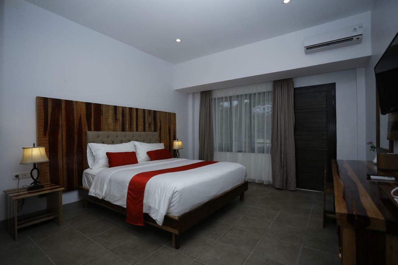 Kahyangan Resort シンカワン エクステリア 写真